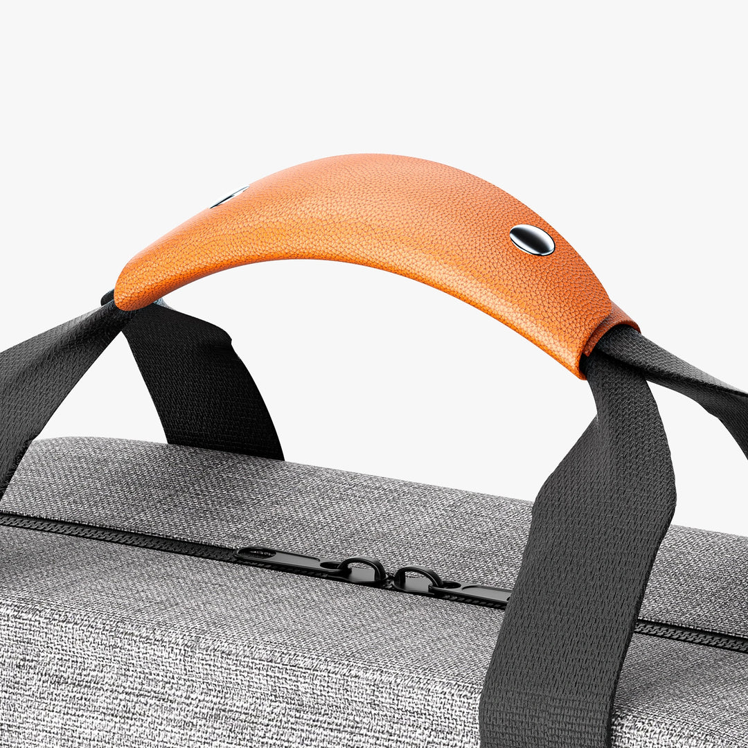 Delomo Duke - 25L Dog Travel Backpack