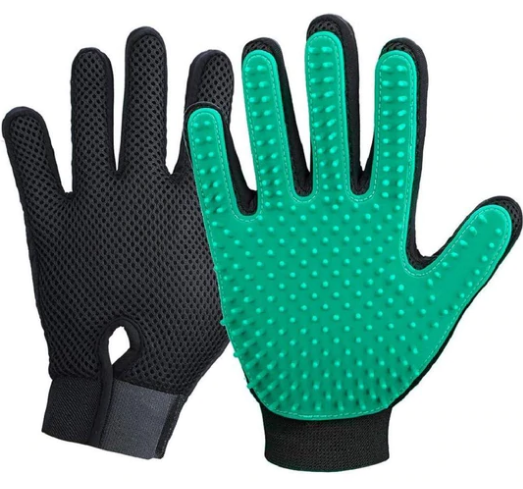The best gloves for pet massage and grooming to tackle pet hair problem